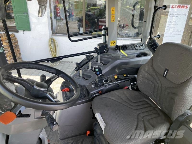 CLAAS AXOS 3.120 트랙터