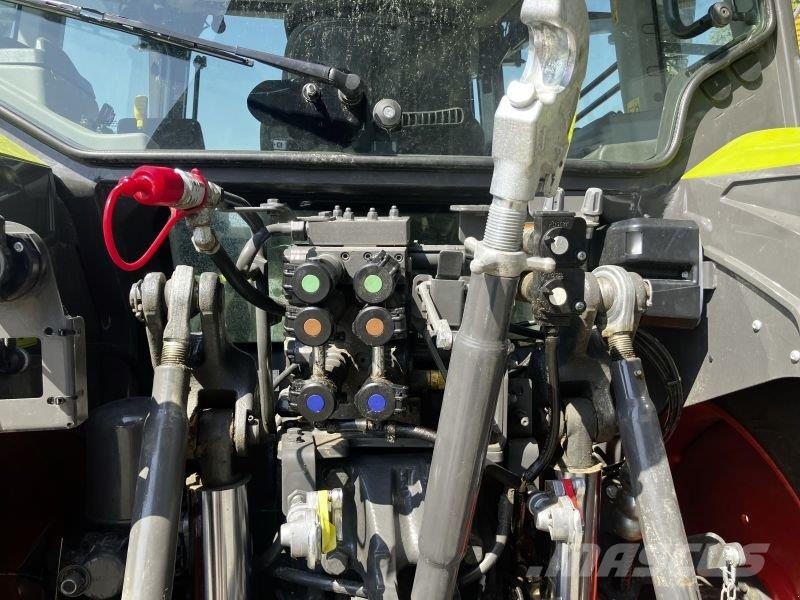 CLAAS AXOS 3.120 트랙터