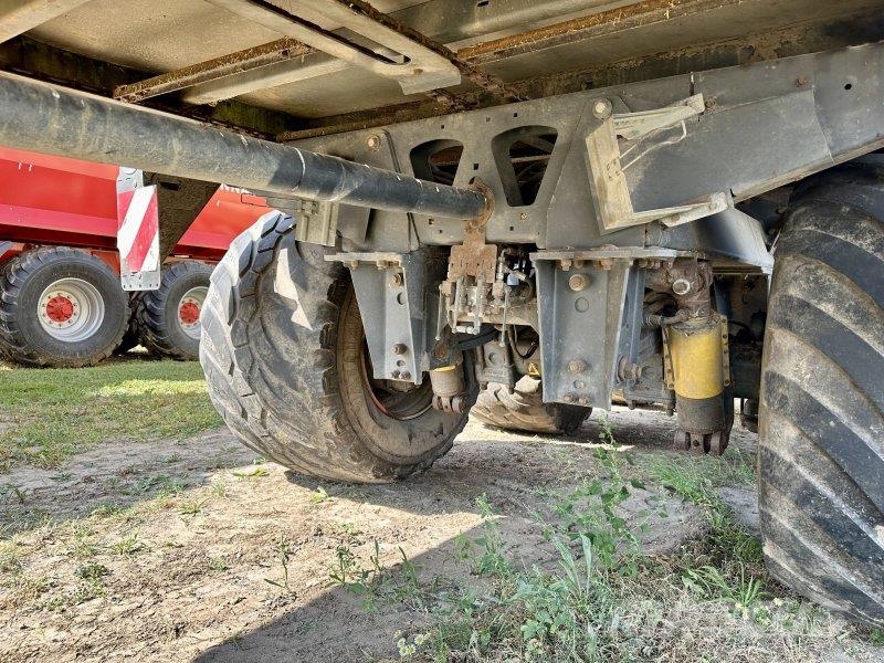 CLAAS Cargos 995 Transbordeur