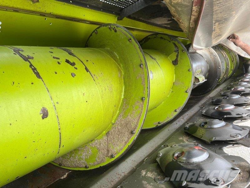CLAAS Direct Disc 600 ملحقات ماكينات القش والعلف