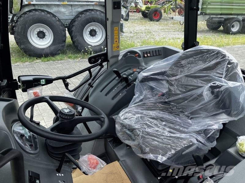 CLAAS ELIOS 2.75 TREND 트랙터