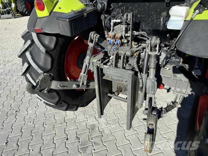 CLAAS ELIOS 210 mit FKH u. FZW Traktoren