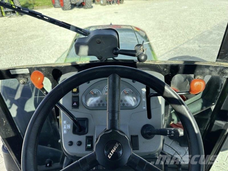 CLAAS ELIOS 210 mit FKH u. FZW Traktoren