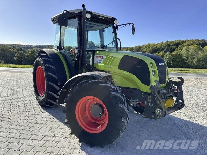 CLAAS ELIOS 210 mit FKH u. FZW Traktoren