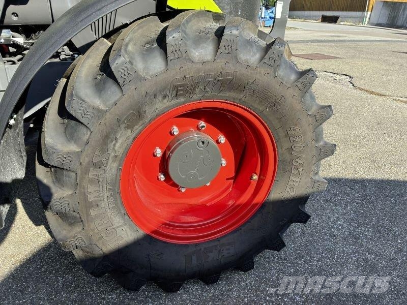 CLAAS ELIOS 3.85 TREND + ALÖ X3S Tractores