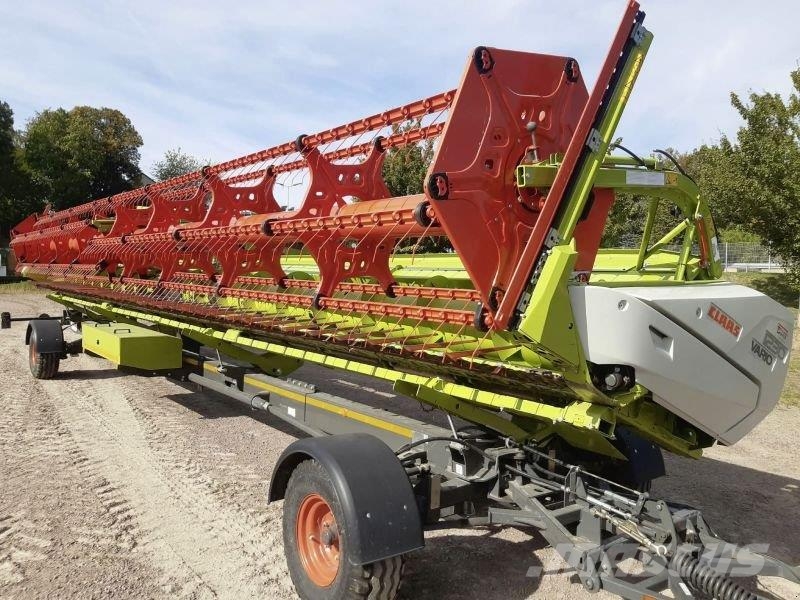 CLAAS GEBR MÄHDRESCHER LEXION 8700TT Leikkuupuimurit