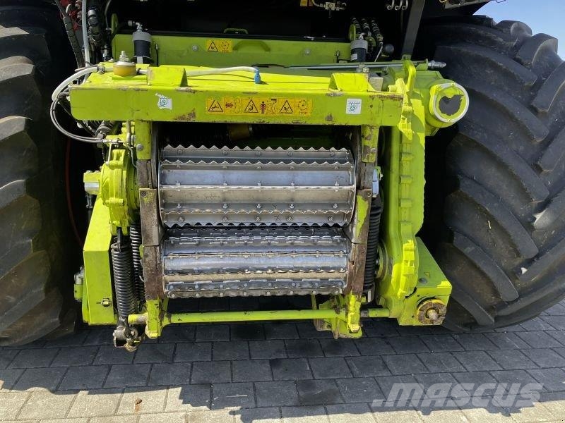 CLAAS JAGUAR 950 + PU 300 CONTUR Silaj makinasi