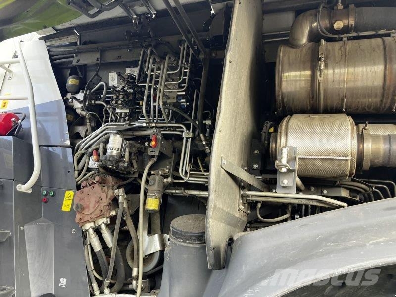 CLAAS JAGUAR 970 + Orbis 900 Kombajni za krmo