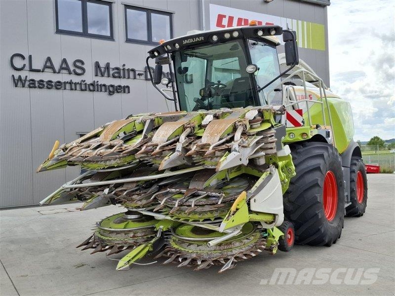 CLAAS Jaguar 980 + Orbis 900 Forage harvesters