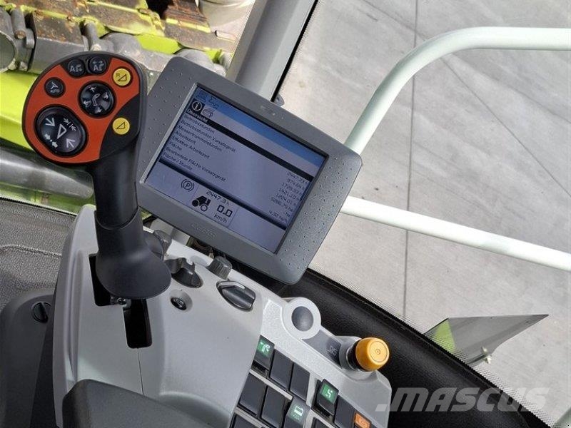 CLAAS Jaguar 980 + Orbis 900 Forage harvesters