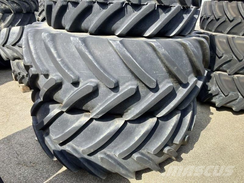 CLAAS KRS 420/70 R28 + 600/65 R38 Roti