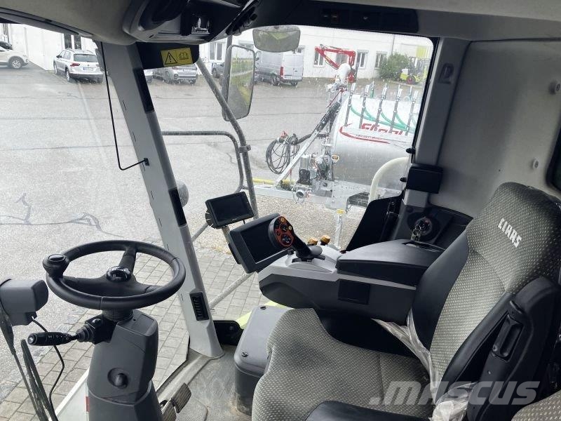 CLAAS LEXION 620 MIT V 620 Зернозбиральні комбайни