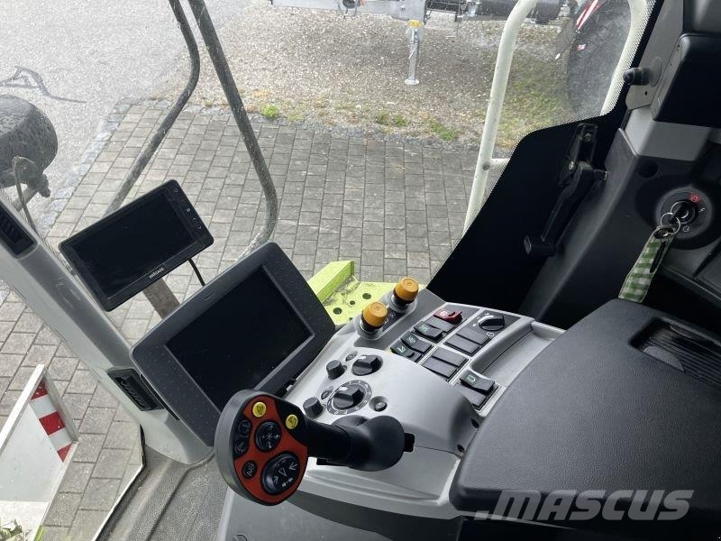 CLAAS LEXION 620 MIT V 620 Зернозбиральні комбайни