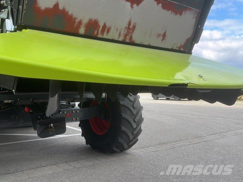 CLAAS Lexion 660 Moissonneuse batteuse