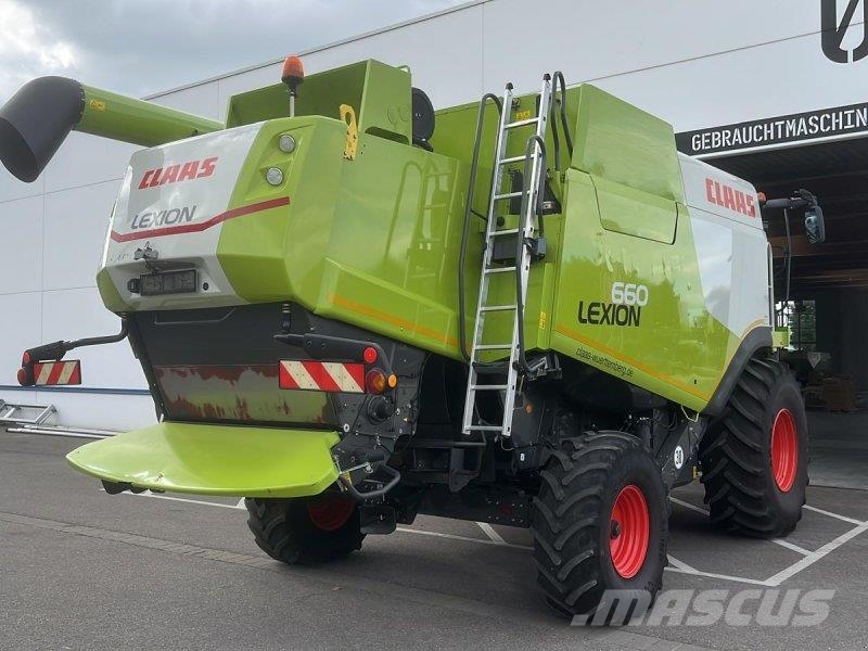 CLAAS Lexion 660 Moissonneuse batteuse