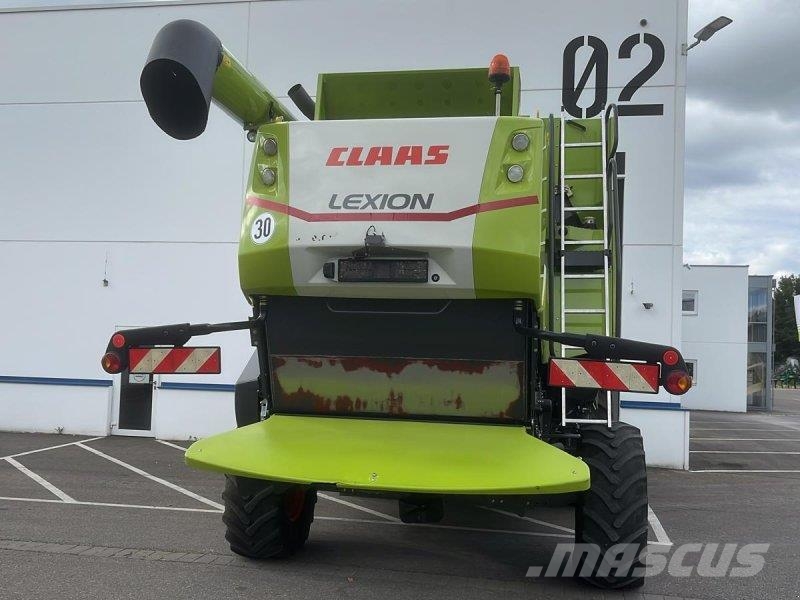 CLAAS Lexion 660 Moissonneuse batteuse