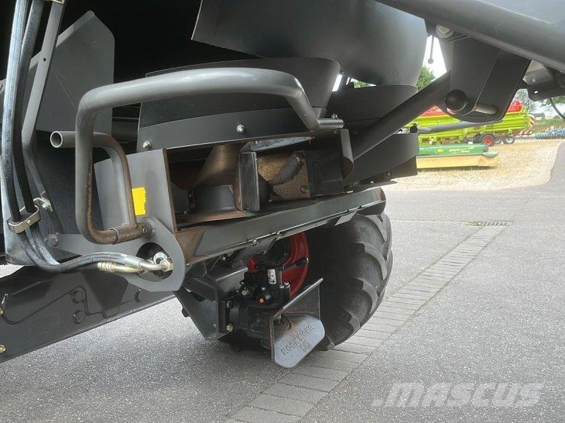CLAAS Lexion 660 Moissonneuse batteuse