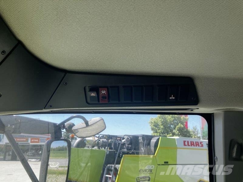 CLAAS LEXION 670 + VARIO 750 Mietitrebbiatrici