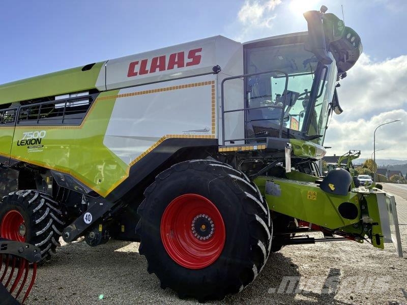 CLAAS LEXION 7500 V930 CEMOS-AUTO+ Moissonneuse batteuse