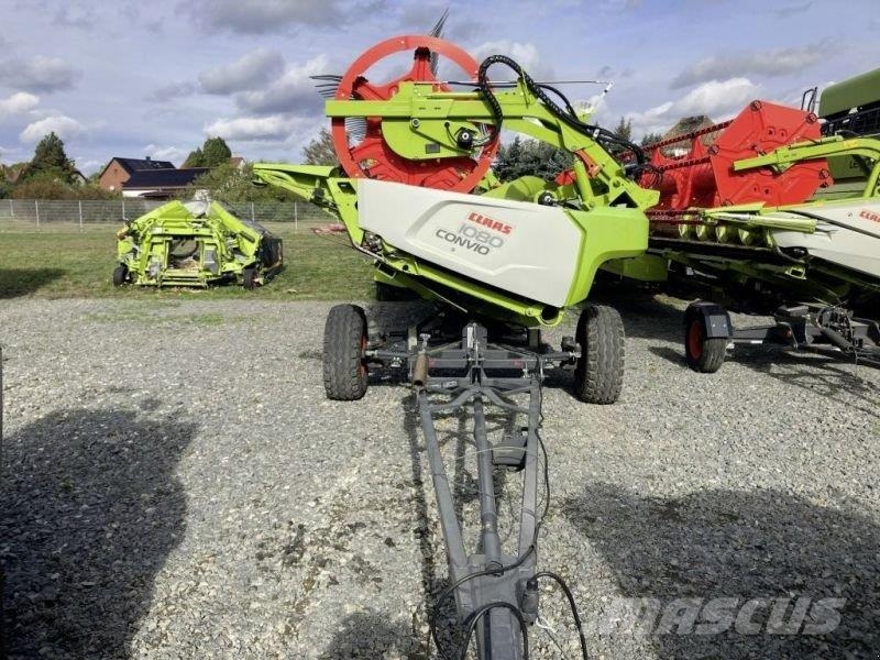 CLAAS LEXION 8700 TT Mähdrescher