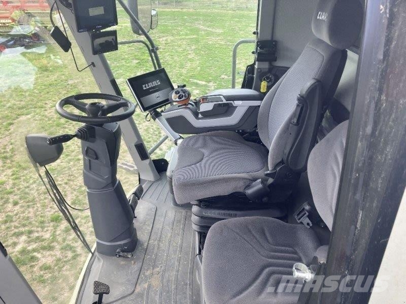 CLAAS LEXION 8700 TT Mähdrescher