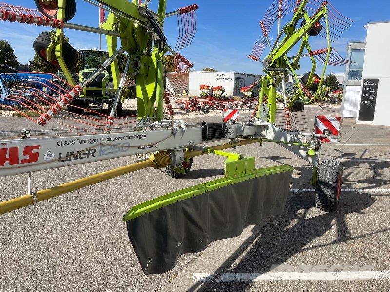 CLAAS Liner 1250 Рядкові жатки