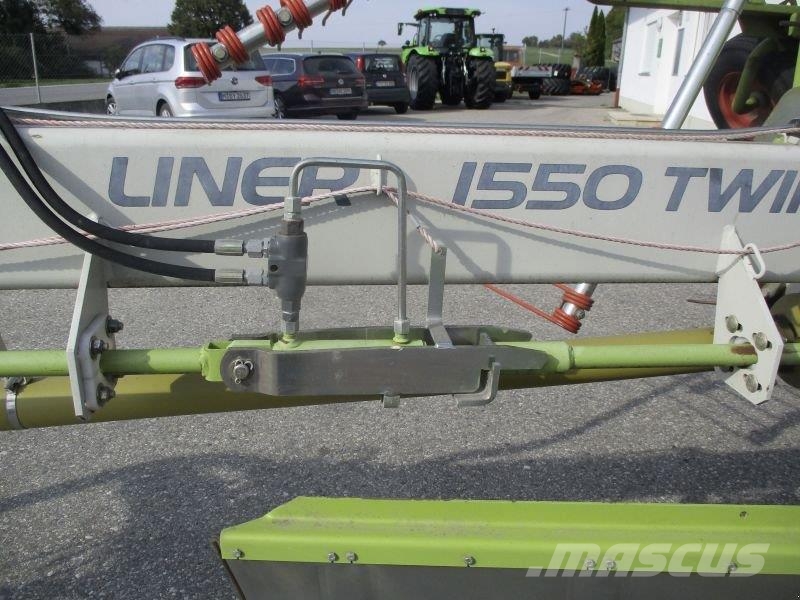 CLAAS LINER 1550 TWIN PROFI #624 堆草機