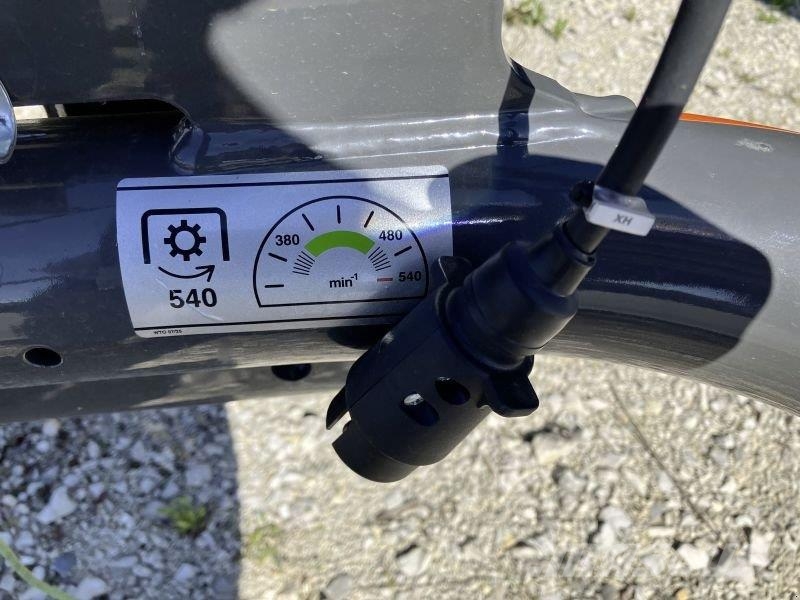 CLAAS LINER 1800 TWIN Riadkovače