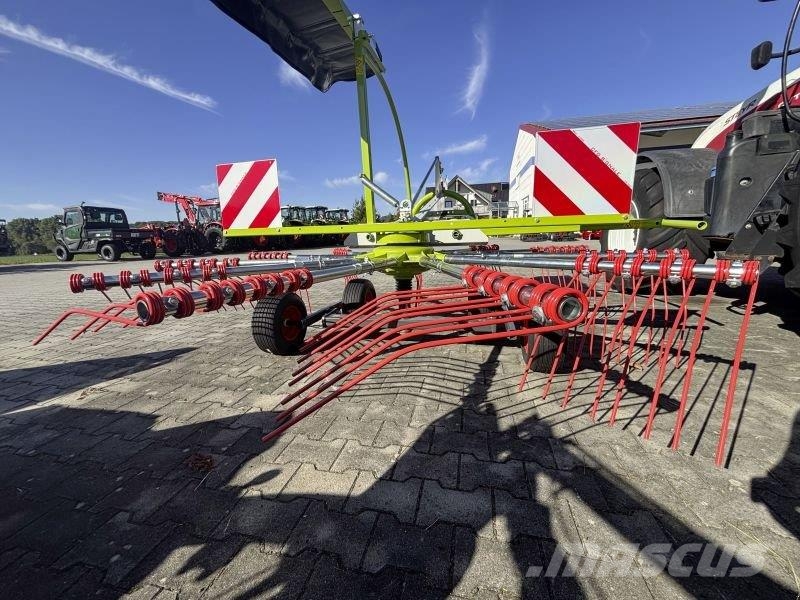 CLAAS LINER 370 TANDEM Schwader