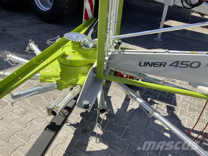 CLAAS LINER 450 윈드로어
