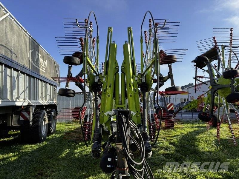 CLAAS LINER 4800 BUSINESS CEMIS 700 Zgrabljalniki