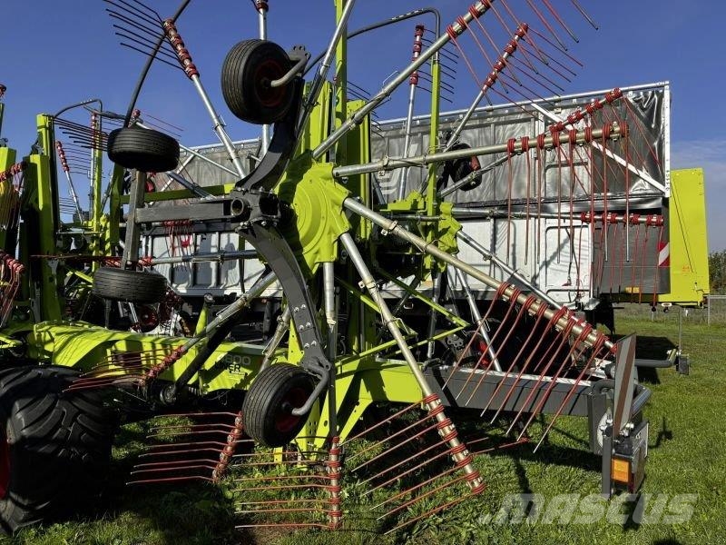 CLAAS LINER 4800 BUSINESS CEMIS 700 Zgrabljalniki