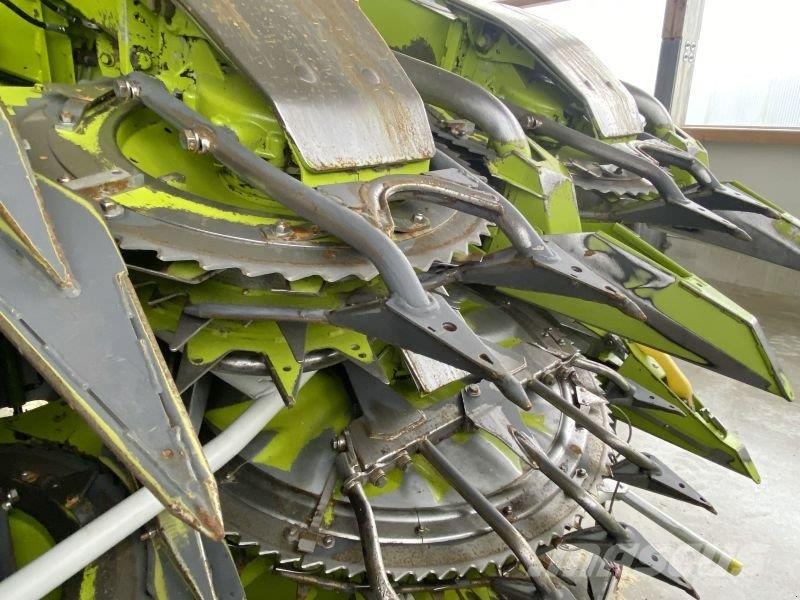 CLAAS ORBIS 900 Kombájn adapterek