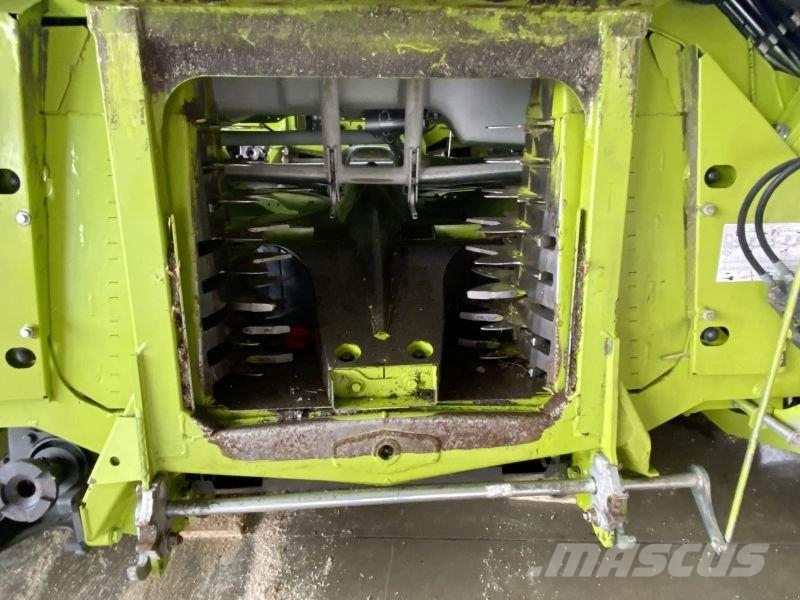 CLAAS ORBIS 900 Kombájn adapterek