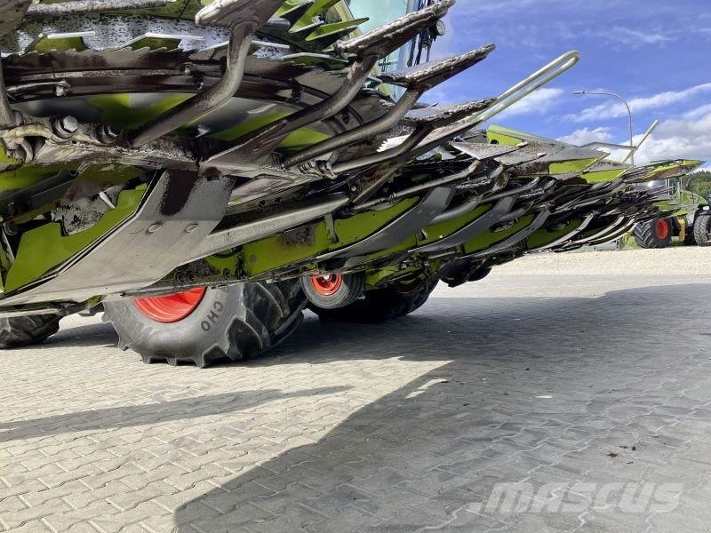 CLAAS ORBIS 900 3T, I53 Leikkuupöydät