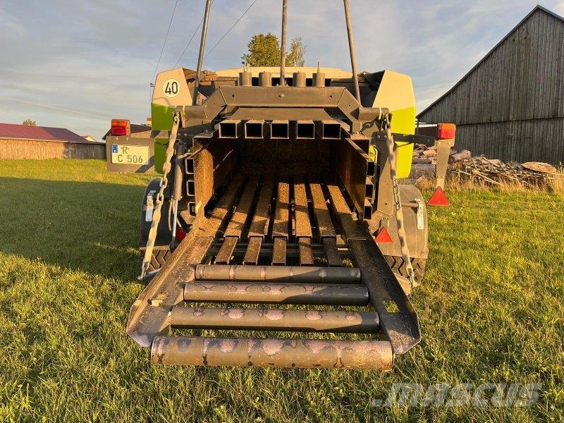 CLAAS Quadrant 3200 RC Quaderpressen