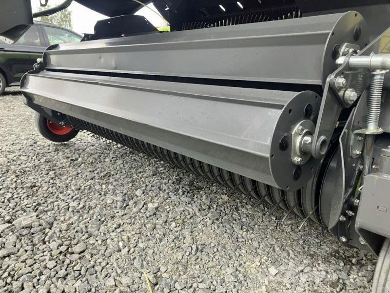 CLAAS QUADRANT 4200 RC Balirke (kvadratne bale)