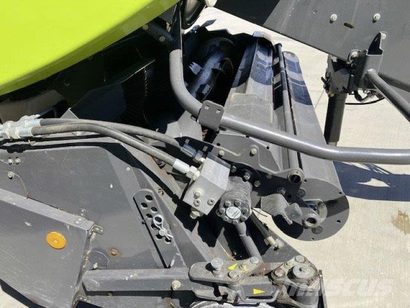 CLAAS QUADRANT 5200 FC TANDEM محزمات مربعة