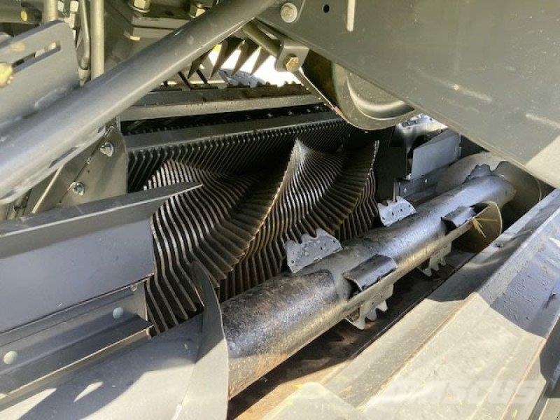 CLAAS QUADRANT 5200 FC TANDEM محزمات مربعة