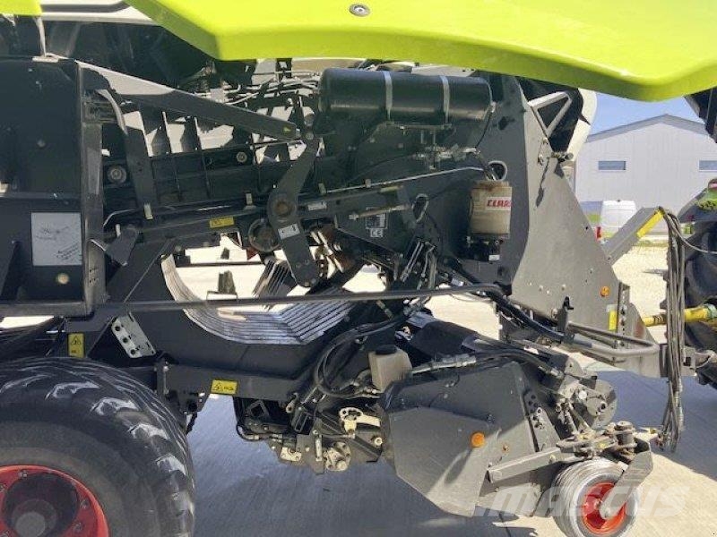 CLAAS QUADRANT 5200 FC TANDEM محزمات مربعة