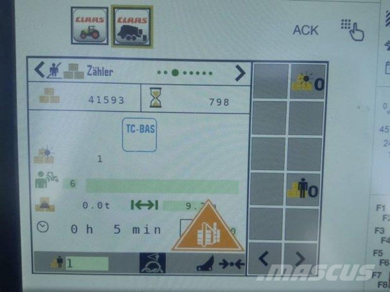 CLAAS QUADRANT 5200 FC TANDEM محزمات مربعة