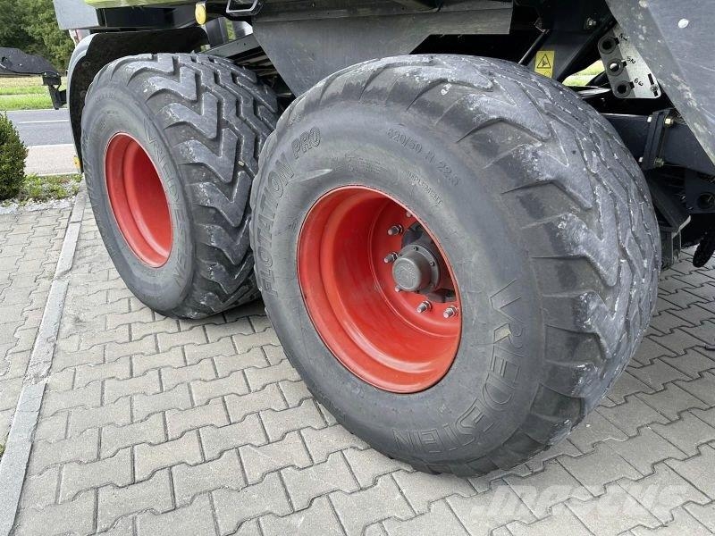 CLAAS QUADRANT 5200 FC TANDEM Balirke (kvadratne bale)