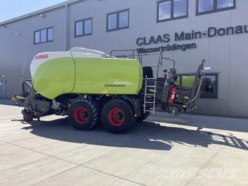 CLAAS QUADRANT 5200 FC TANDEM محزمات مربعة