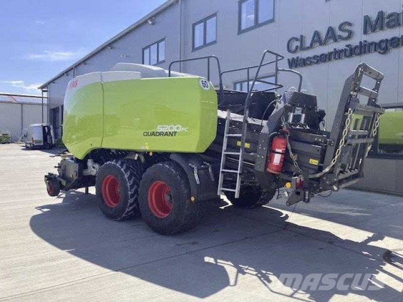 CLAAS QUADRANT 5200 FC TANDEM محزمات مربعة
