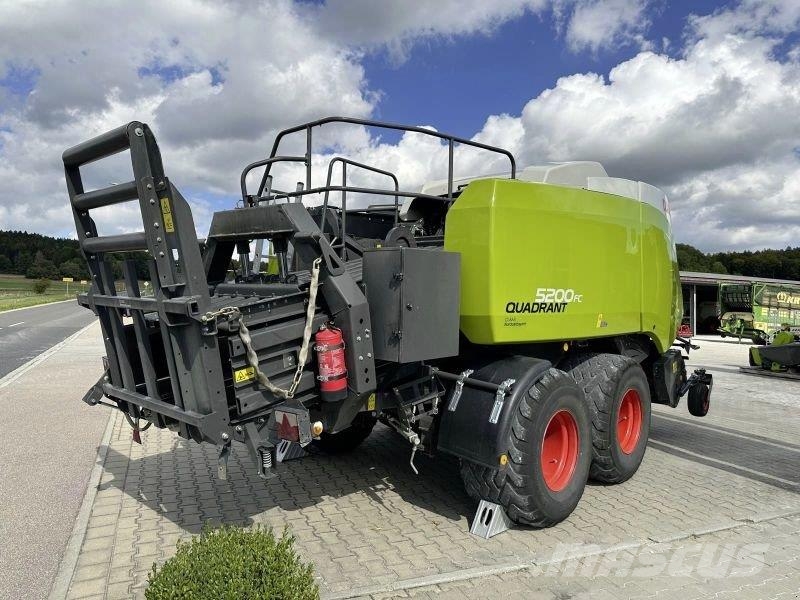 CLAAS QUADRANT 5200 FC TANDEM Balirke (kvadratne bale)