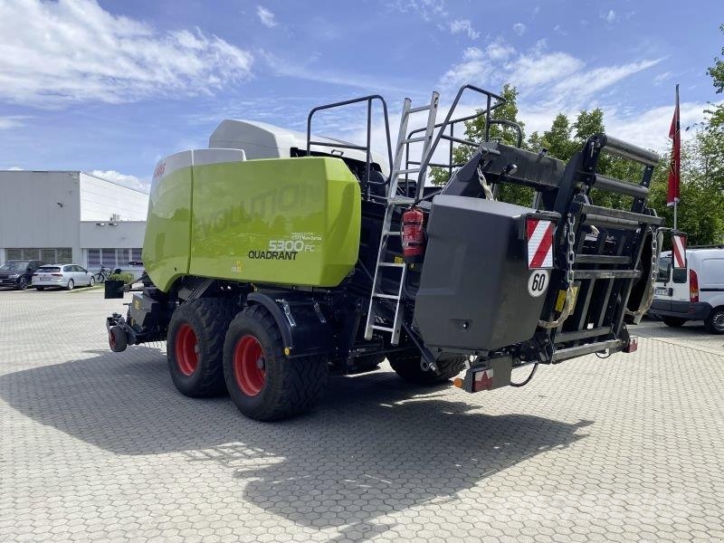 CLAAS QUADRANT 5300 FC T Enfardadeira de fardos quadrados