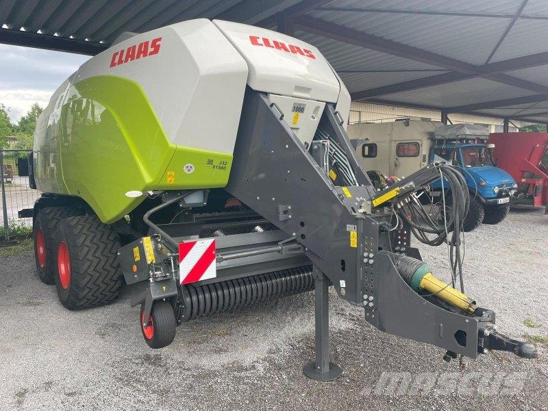 CLAAS Quadrant 5300 FC T+ST Küp balya makinalari