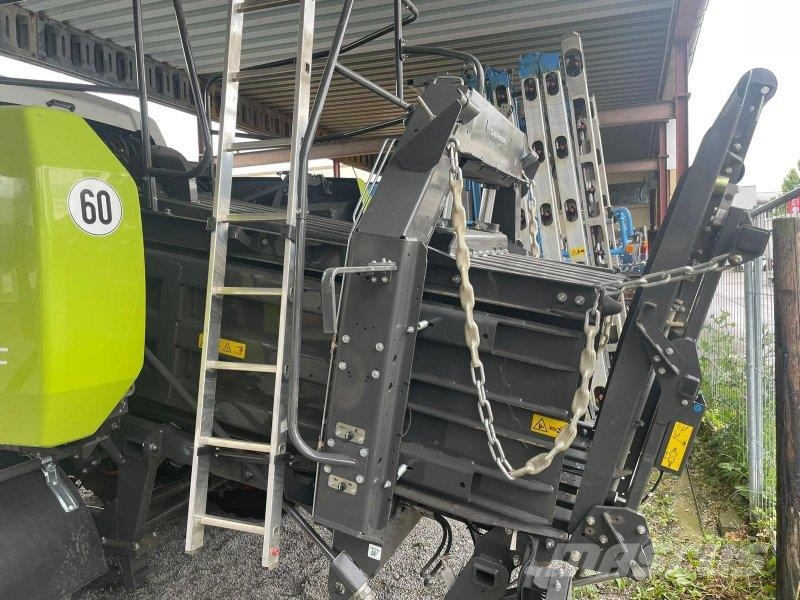 CLAAS Quadrant 5300 FC T+ST Küp balya makinalari