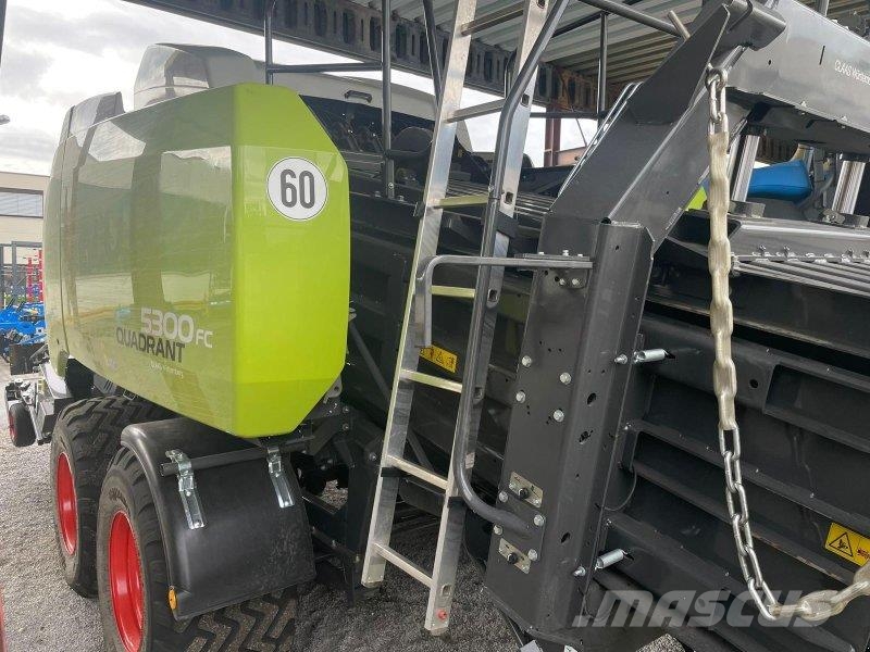 CLAAS Quadrant 5300 FC T+ST Küp balya makinalari