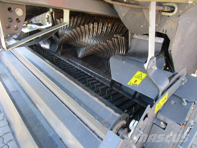 CLAAS Rollant 454 Rituļu ietinēji